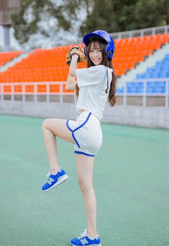 惊爆！年轻妈妈3背后隐藏着怎样的秘密？